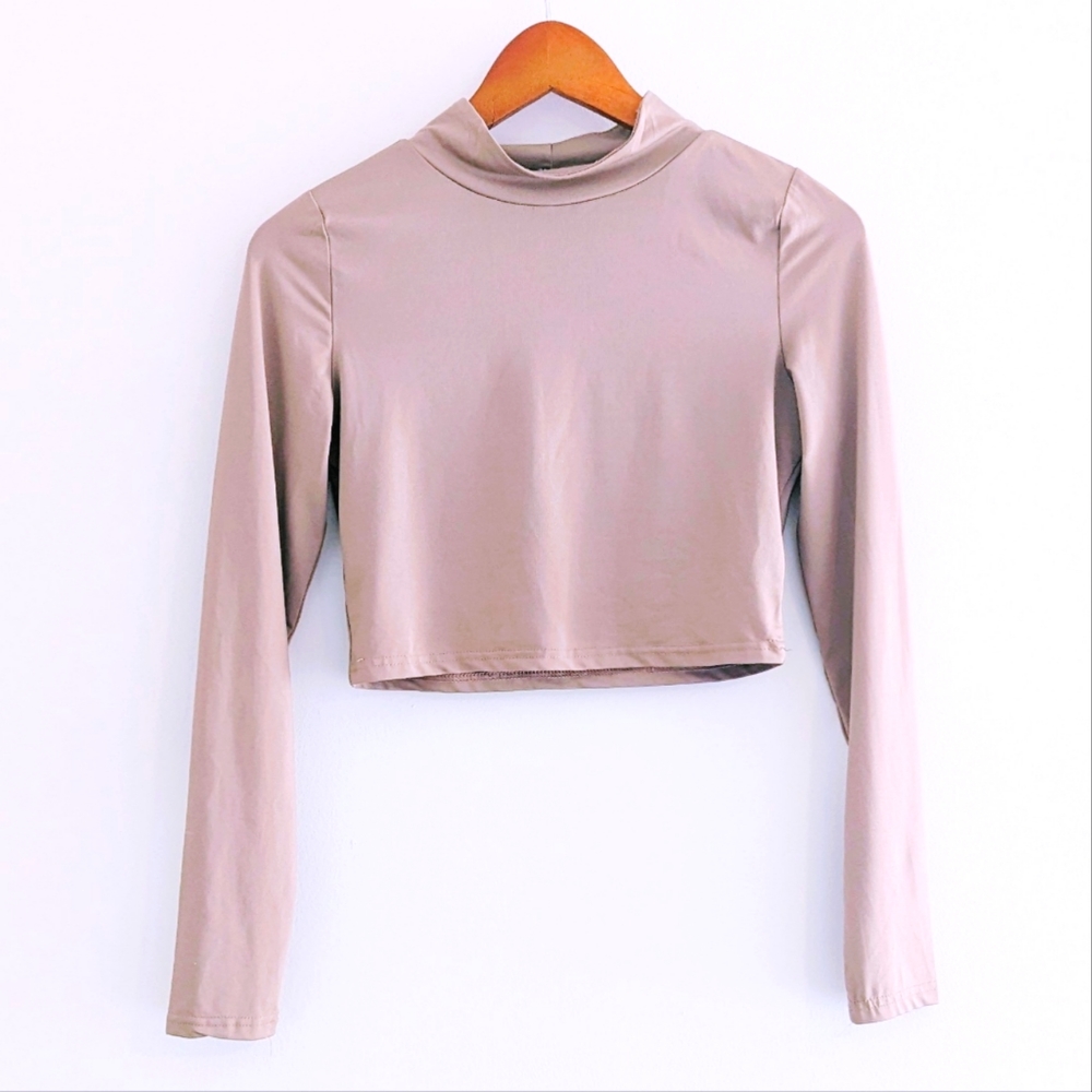 Long Sleeve Crop Top